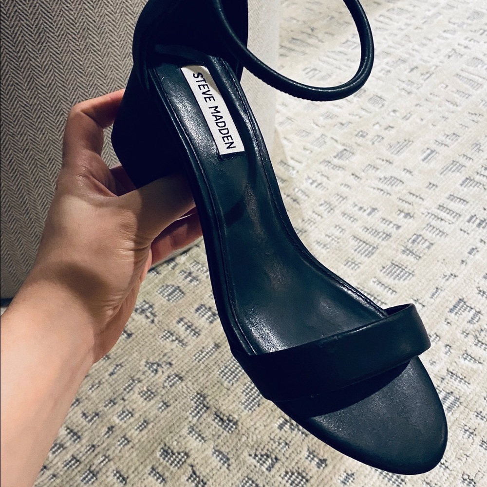 🍒Steve Madden sandals 🍒